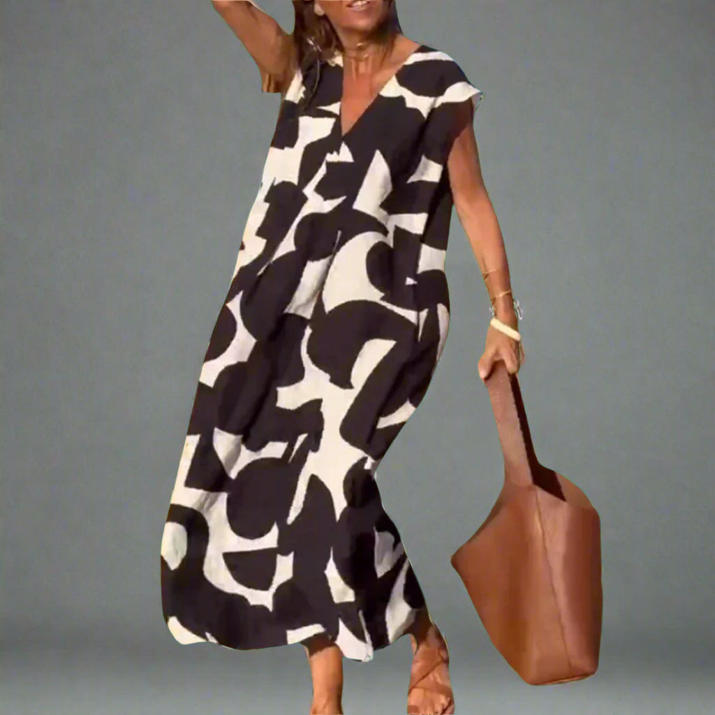 V Nyakú Ruha Mintás Anyaggal