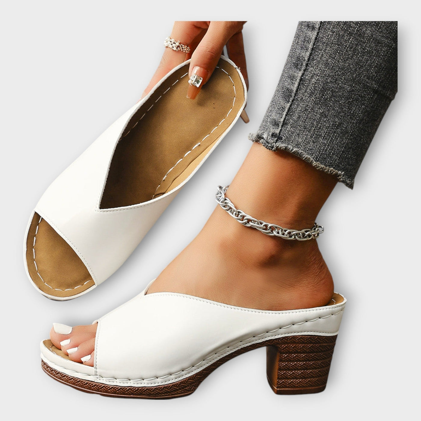 Magas sarkú cipők vastag sarokkal és nyitott háttal