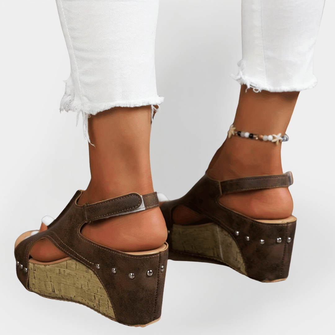 Ortopéd Bőr Platformok