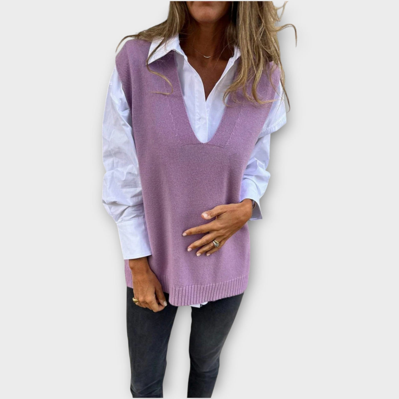 V-nyakú kötött mellény