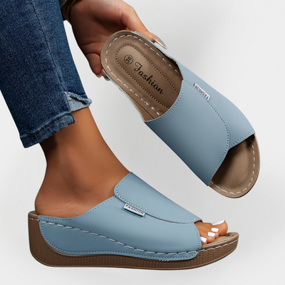 Ortopéd Bőr Szandál