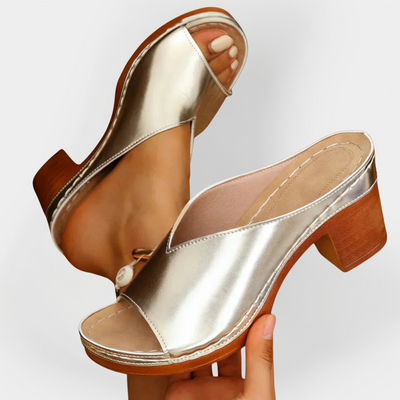 Ortopéd Szandál Vastag Sarokkal