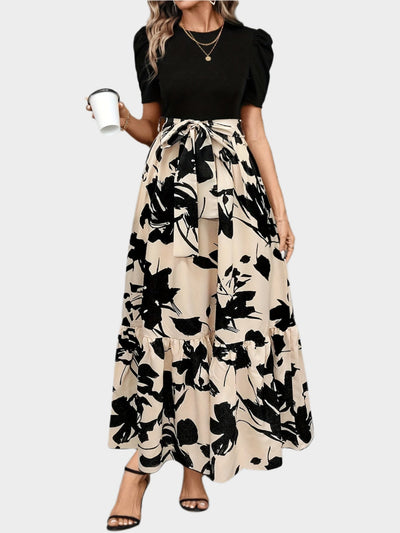 Virágmintás Ruha Magas Derékkal és Csíkos Mintákkal