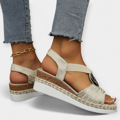 Római Szandál Kötéssel