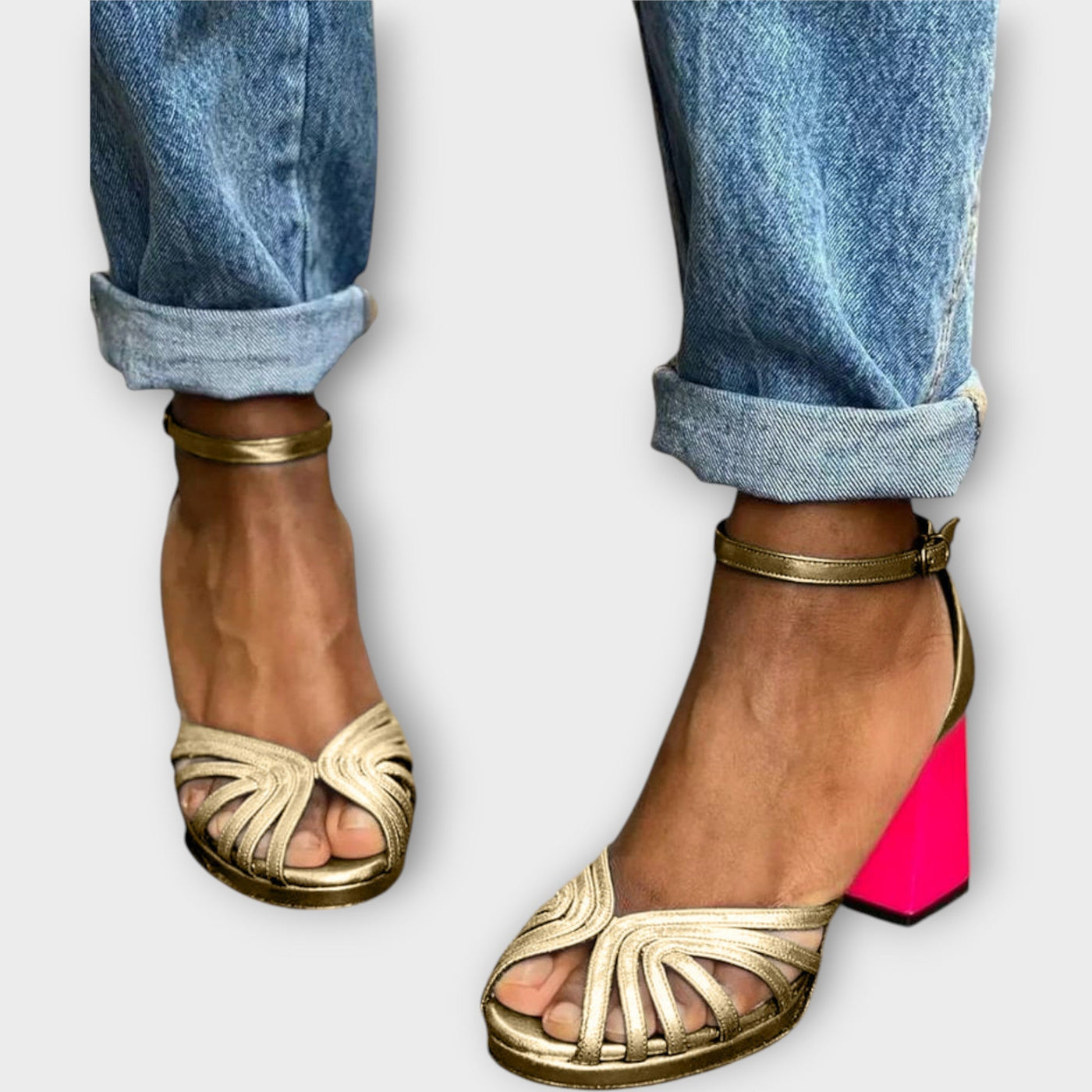 Elegáns Rózsaszín Blokk Sarok