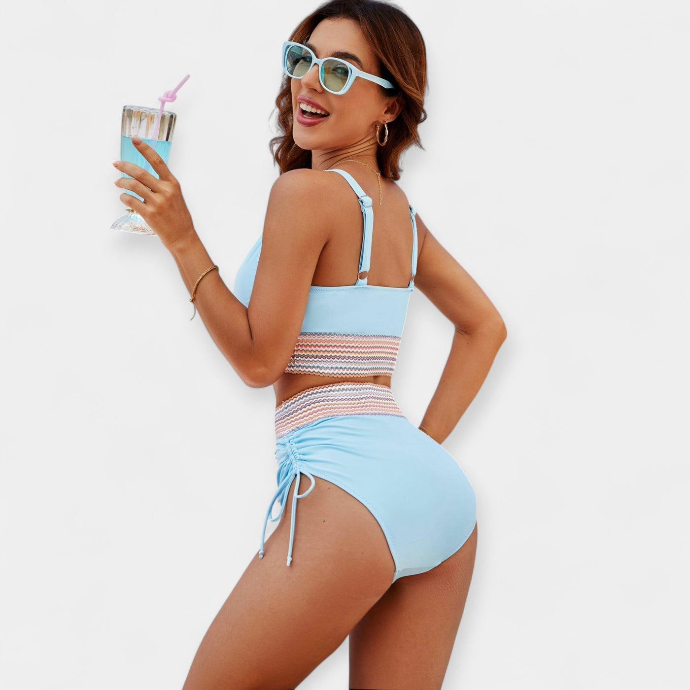 Magas derekú bikini párnázással