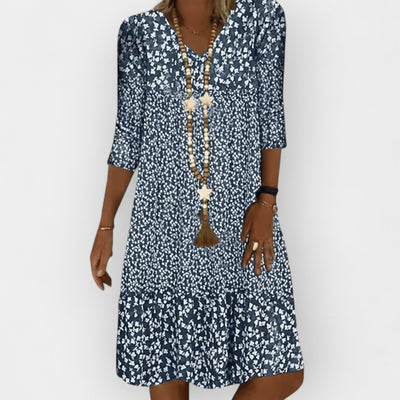 Könnyű Ruha Stílusos Dizájnnal