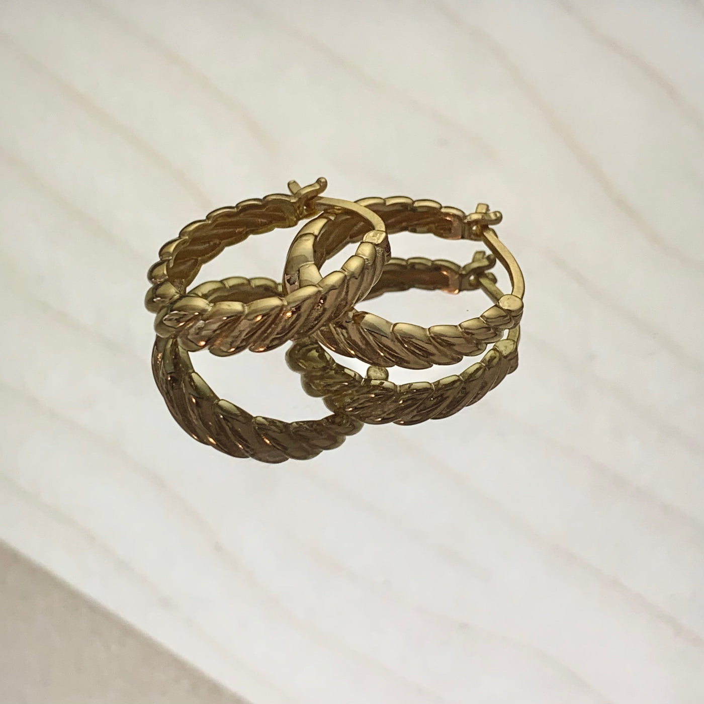 Csavart Stílusú Karika Fülbevalók