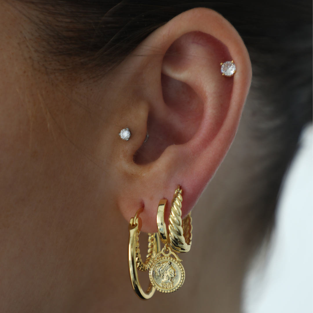 Csavaros Stílusú Fülbevalók