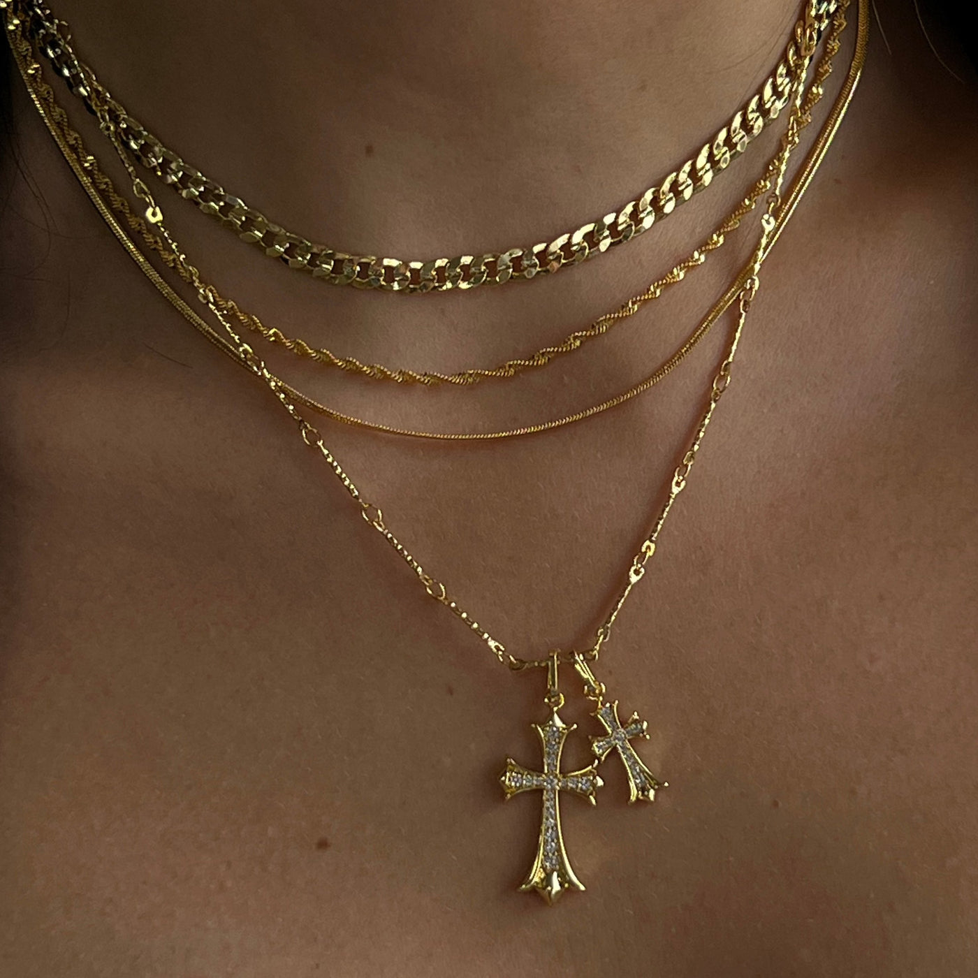 Kettős Csavart Nyaklánc