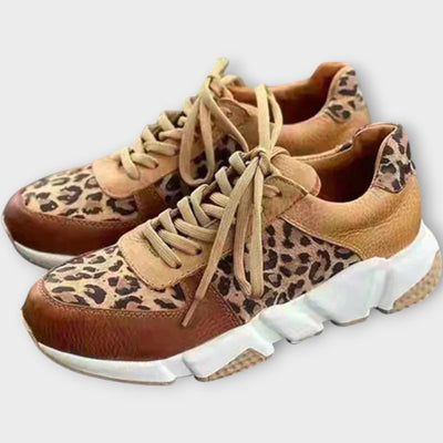 Chunky talpú sportcipők elegáns mintázattal