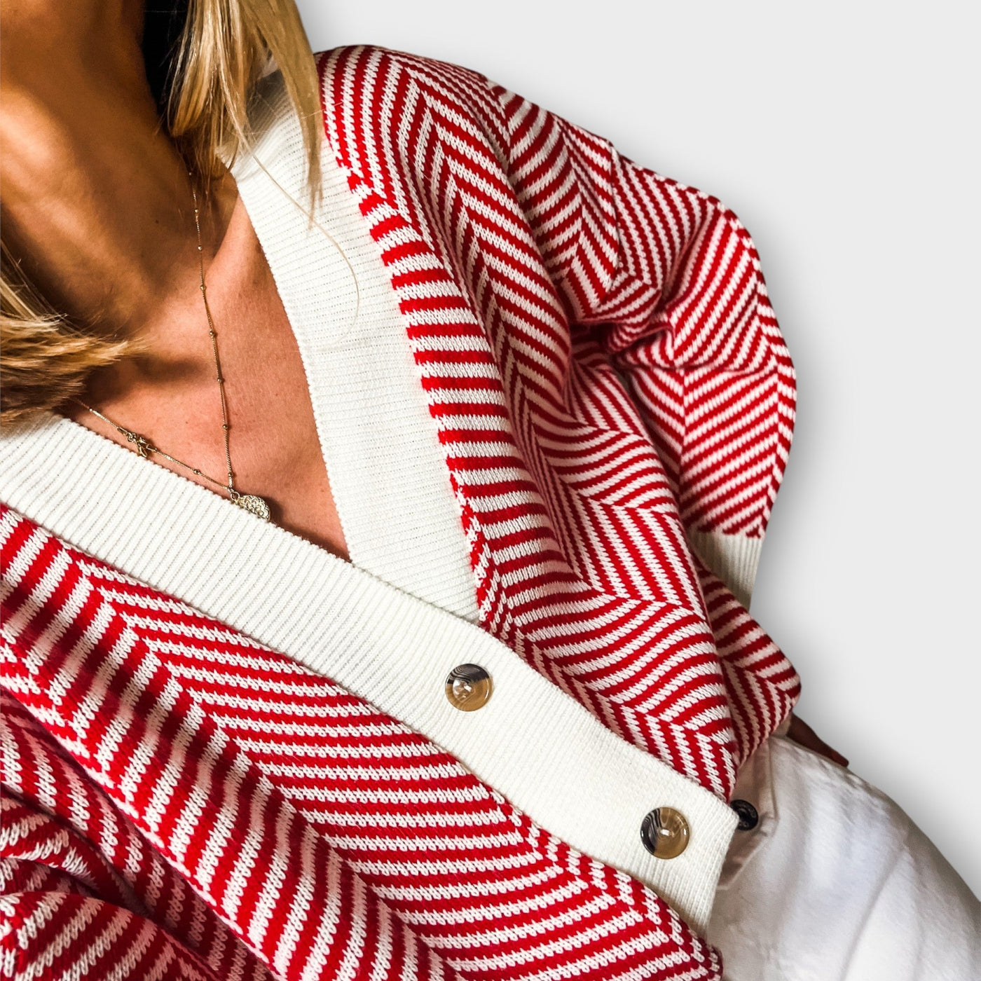 Chevron Kötött Gombos Kardigán