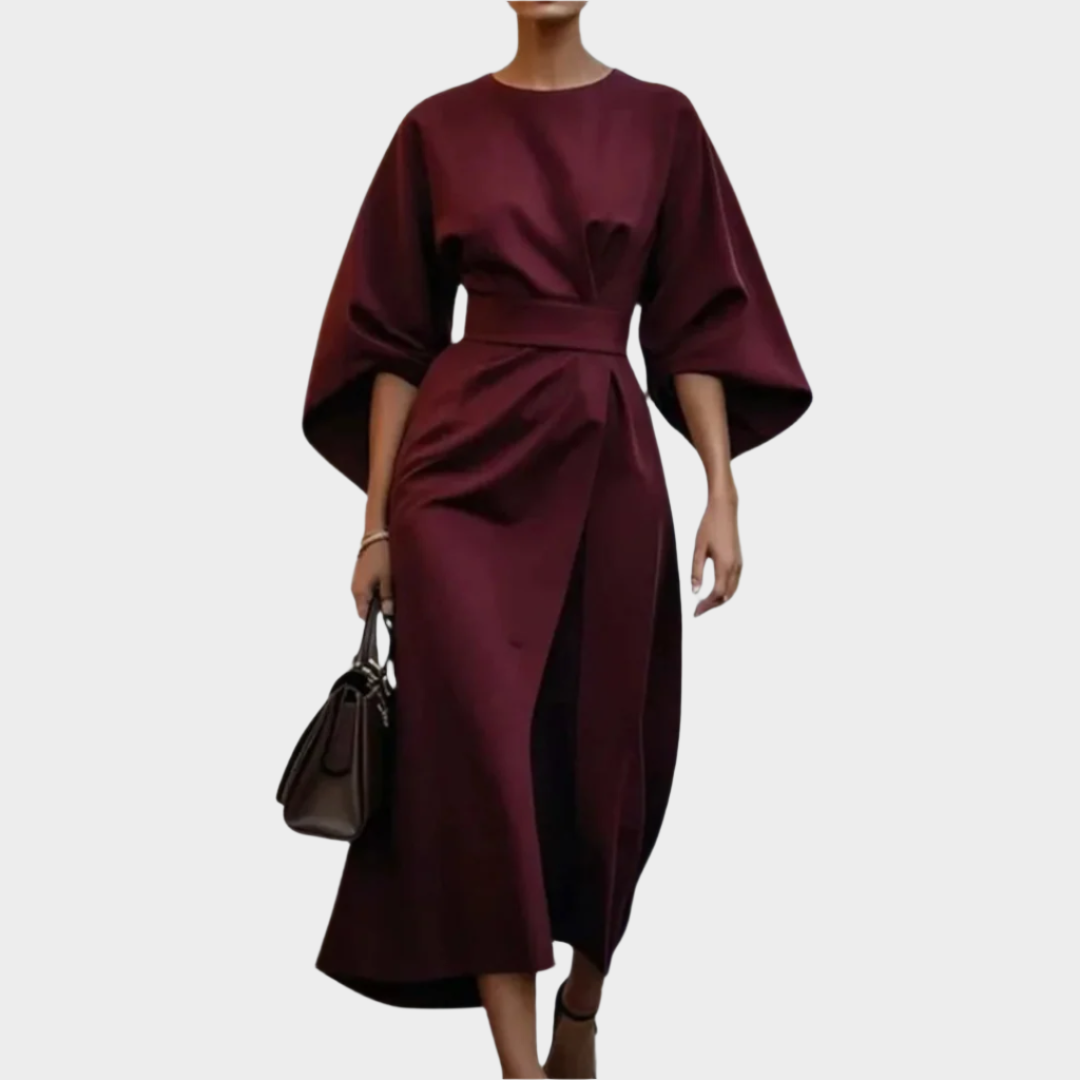 Elegáns Minimalista Ruha Övvel és Széles Ujjakkal