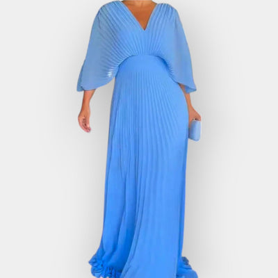 Elegáns Pliszírozott Ruha Stílusos Vonallal