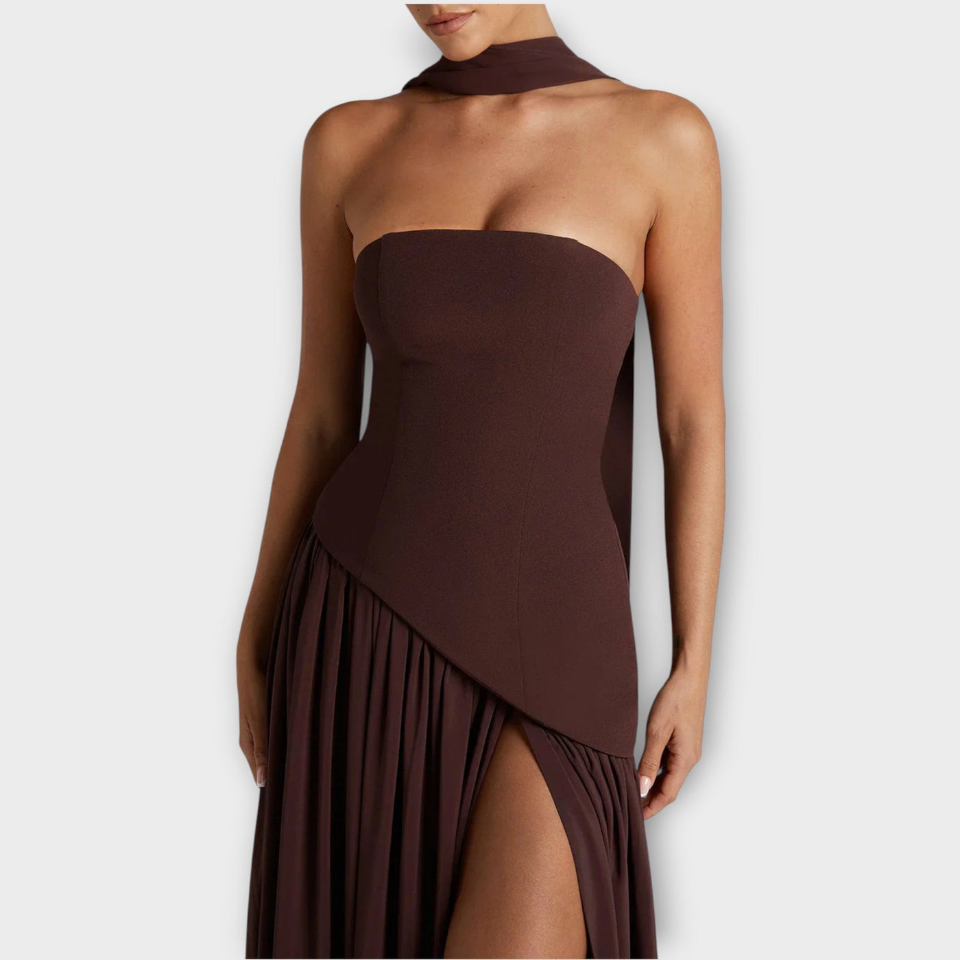 A Szobrászi Romantikus Ruha