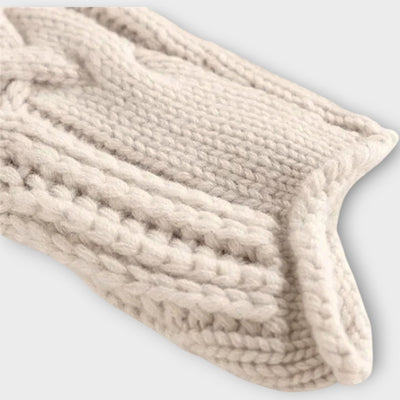 Ksenia Kasmír Garbó Fonott Mintával