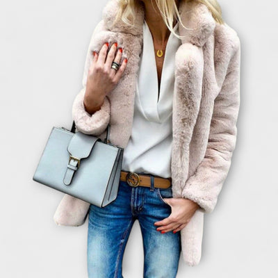 Luna – Meleg és Párnázott Téli Kabát