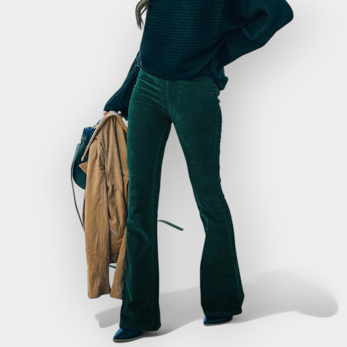 Magas derekú, széles szárú nadrág