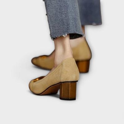 Kényelmes Magassarkú