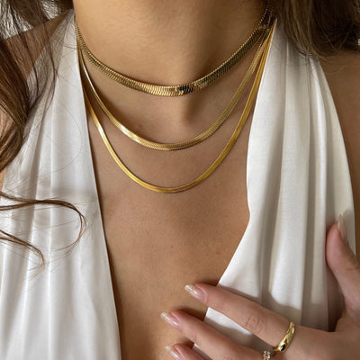 Fénylő Kígyó Nyaklánc