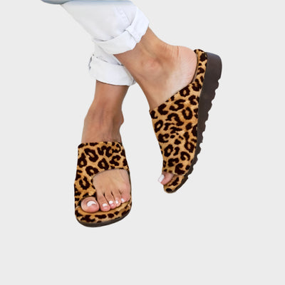 Nagyon Kényelmes Orthopéd Nyári Szandál