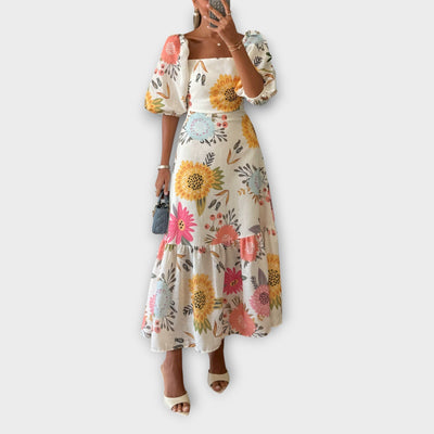 Virágzó Elegancia Puff Ujjú Ruha