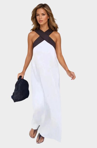 Elegáns Ruha Nyitott Dekoltárral