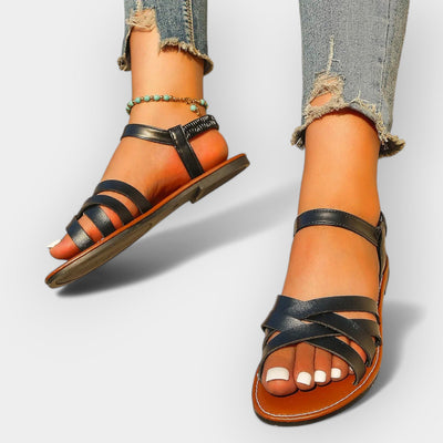 Kézzel készített szandál állítható pántokkal