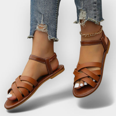 Kézzel készített szandál állítható pántokkal