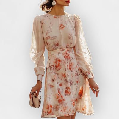 Romantikus Ruha Ráncokkal