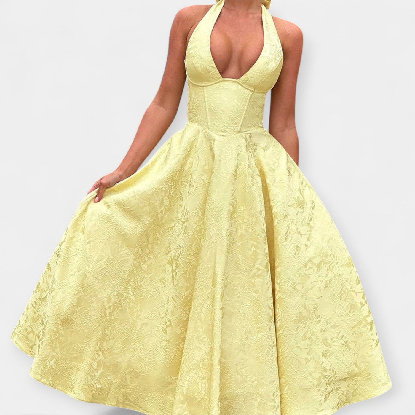 Midi Ruha Nyitott Háttal és Fűző Designnal