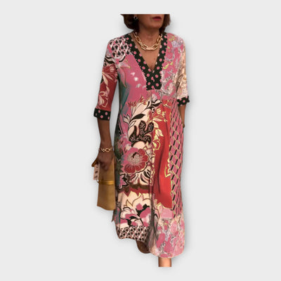 Többszínű Ruha Gombokkal és 3/4-es Ujjakkal