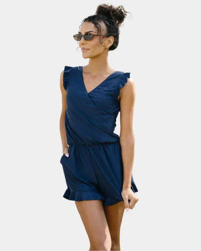 Rövidnadrág fodrokkal és melltartó támogatással