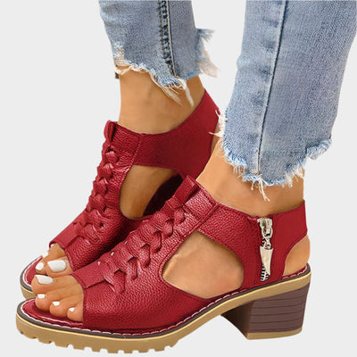 Új Szandál Kollekció