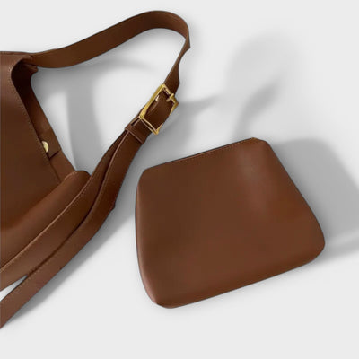 Könnyű Kézitáska